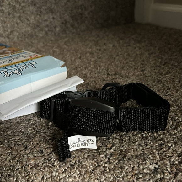 Lucky Leash NWT - Picture 3 of 3
